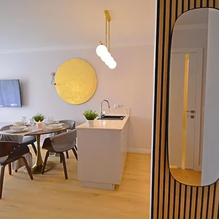 Osiedle Sun Towers - Bryza Z Parkingiem - Centrum Свиноуйсьце