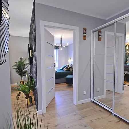 Apartament Sun Towers - Bryza - Z Parkingiem *