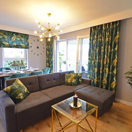 Sun Towers - Bryza - Z Parkingiem Апартаменты *