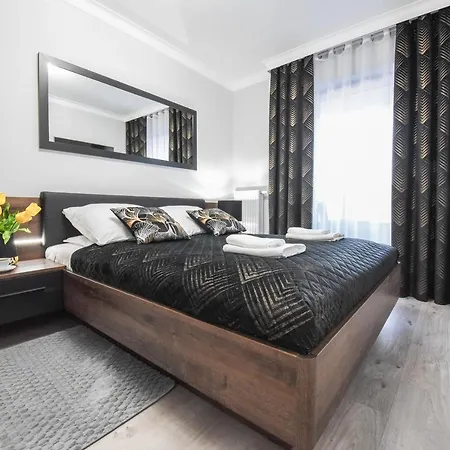 Sun Towers - Bryza - Z Parkingiem Апартаменты *