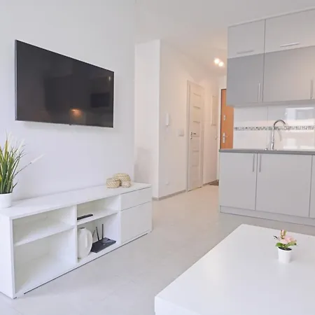 Sun Towers - Bryza - Z Parkingiem Apartament *